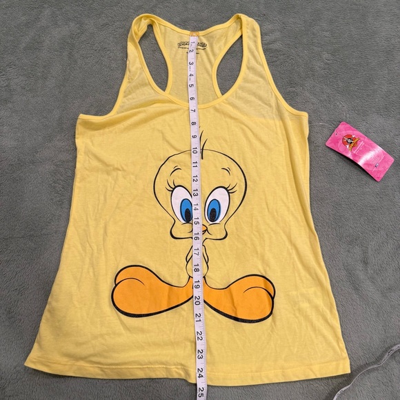 Looney Tunes Tweety Bird Yellow Racerback Tank Top Women’s L New w Tags - Picture 7 of 7